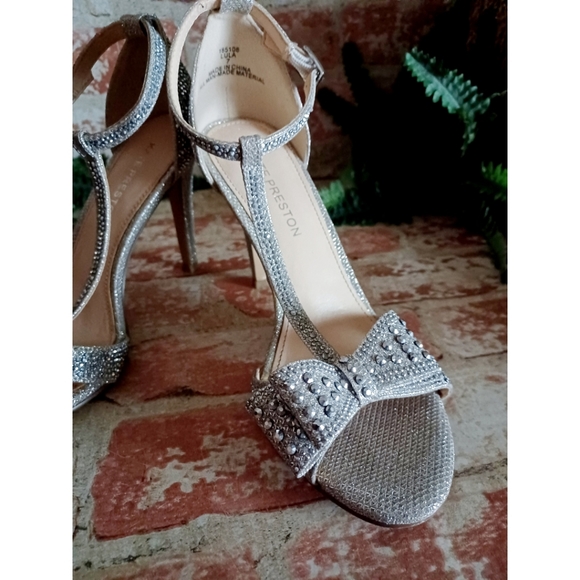 Kate Preston Lula Rhinestone Bow Ankle Sandal - Picture 9 of 16